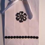 Set Of 6 Black And White Flower Tags