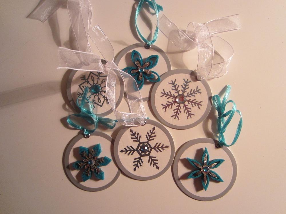 Set Of 6 Christmas/holiday Snowflake Tags